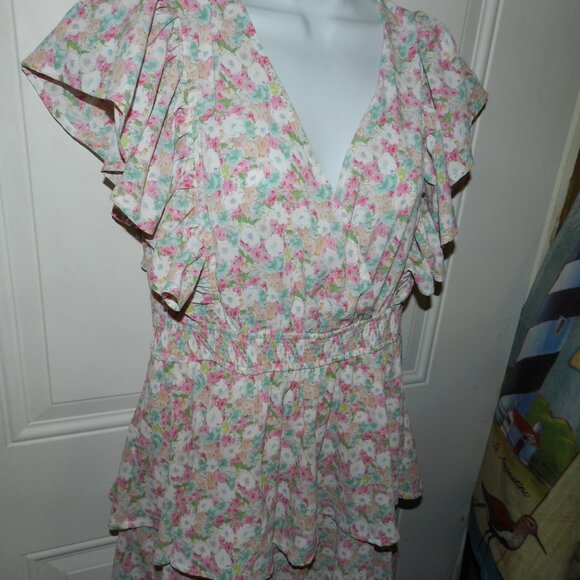 Entro Ruffle Tiered Maxi Dress floral size large🆕 FAST🏃‍♀️⚡🚚💥 - Picture 2 of 14
